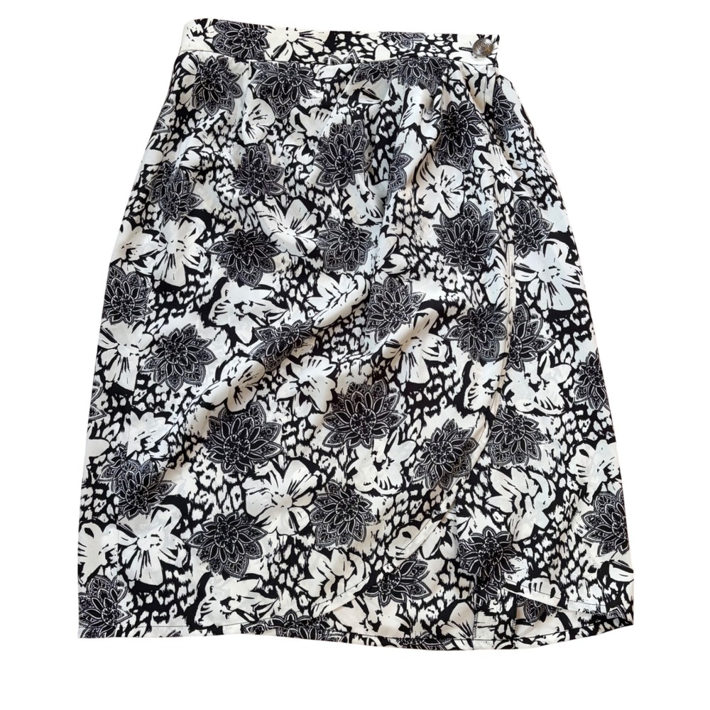 NWT Jaeger Vintage Black White Floral Wrap Skirt Made in Great Britain Sz 10 US